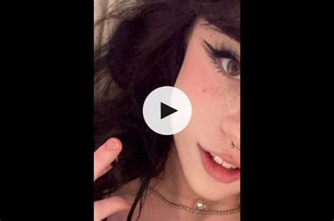 hanna uwu nude|Hannah Uwu Porn Videos 